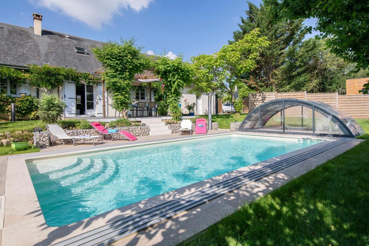 Au Coeur Du Bien-Etre, Chalet Avec Piscine Chauffee Et Couverte, Spa, Sauna, Massages 蒙特艾克斯 外观 照片
